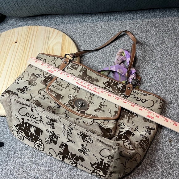 Coach Tan Shoulder Bag Purse with Purple Scarf AS IS - Picture 16 of 16